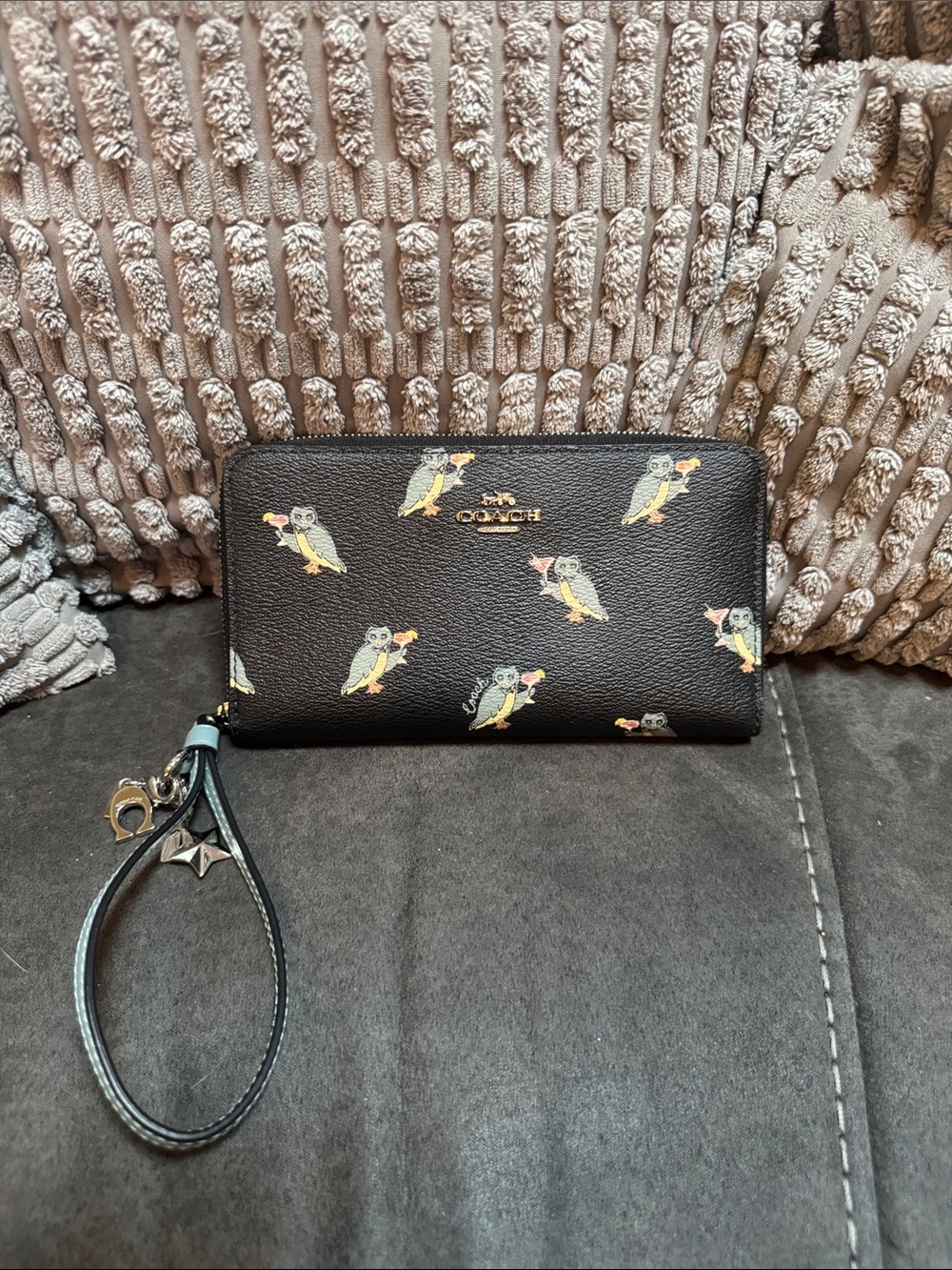 Coach Black Pebbled Leather Owl Print Zip Wallet Wristlet